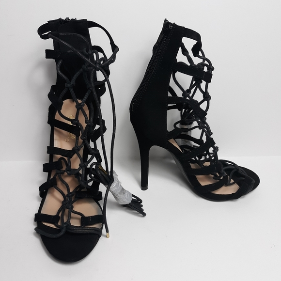 Qupid Women 6 Black Faux Suede Gladiator Shoes - Picture 3 of 8